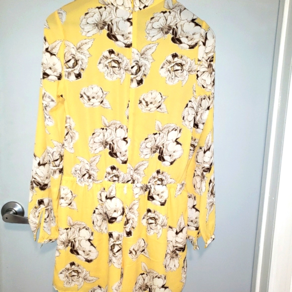 Romper - Picture 3 of 12